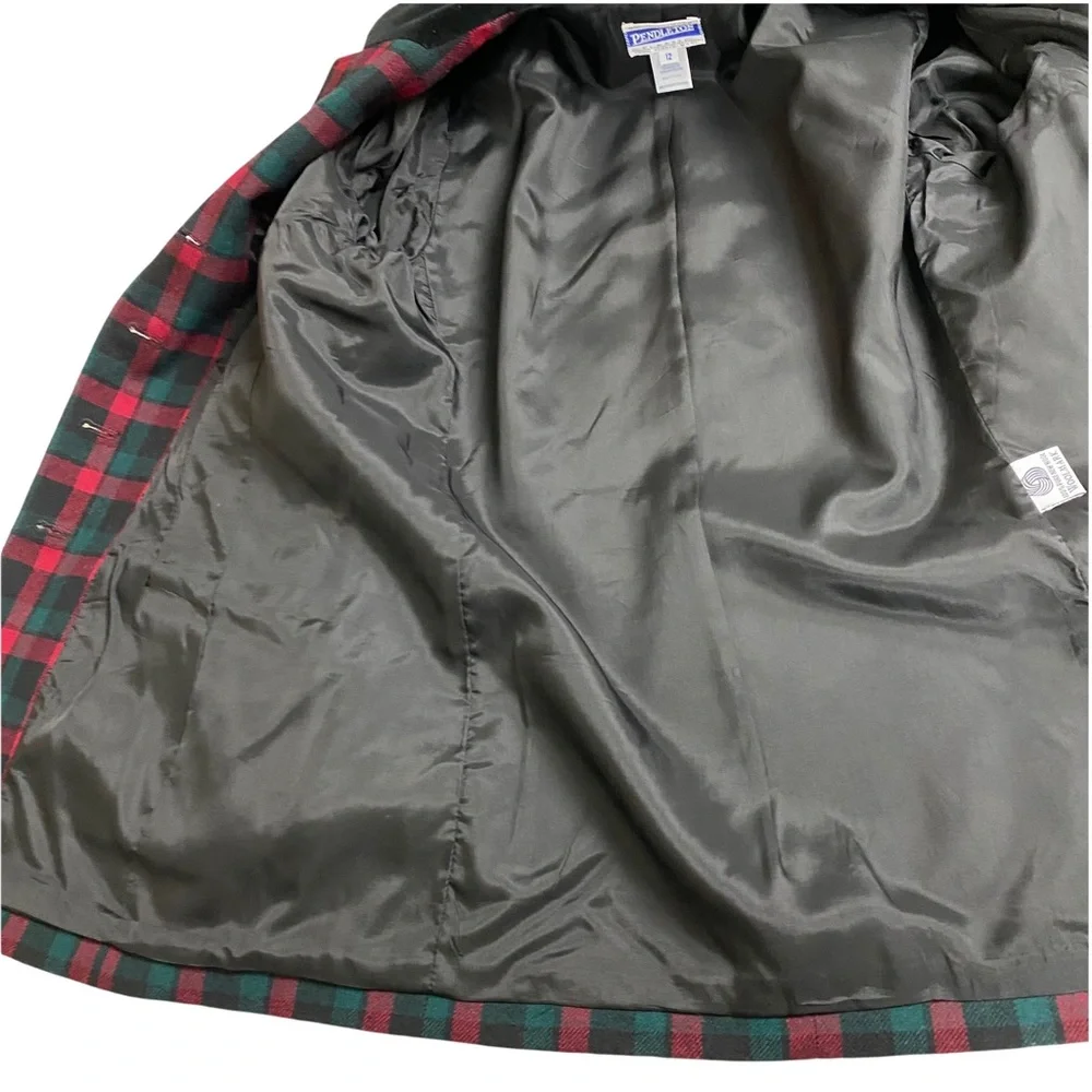 Vintage Red Green Wool Plaid Pendleton Blazer With Velvet Collar - Picture 10 of 13